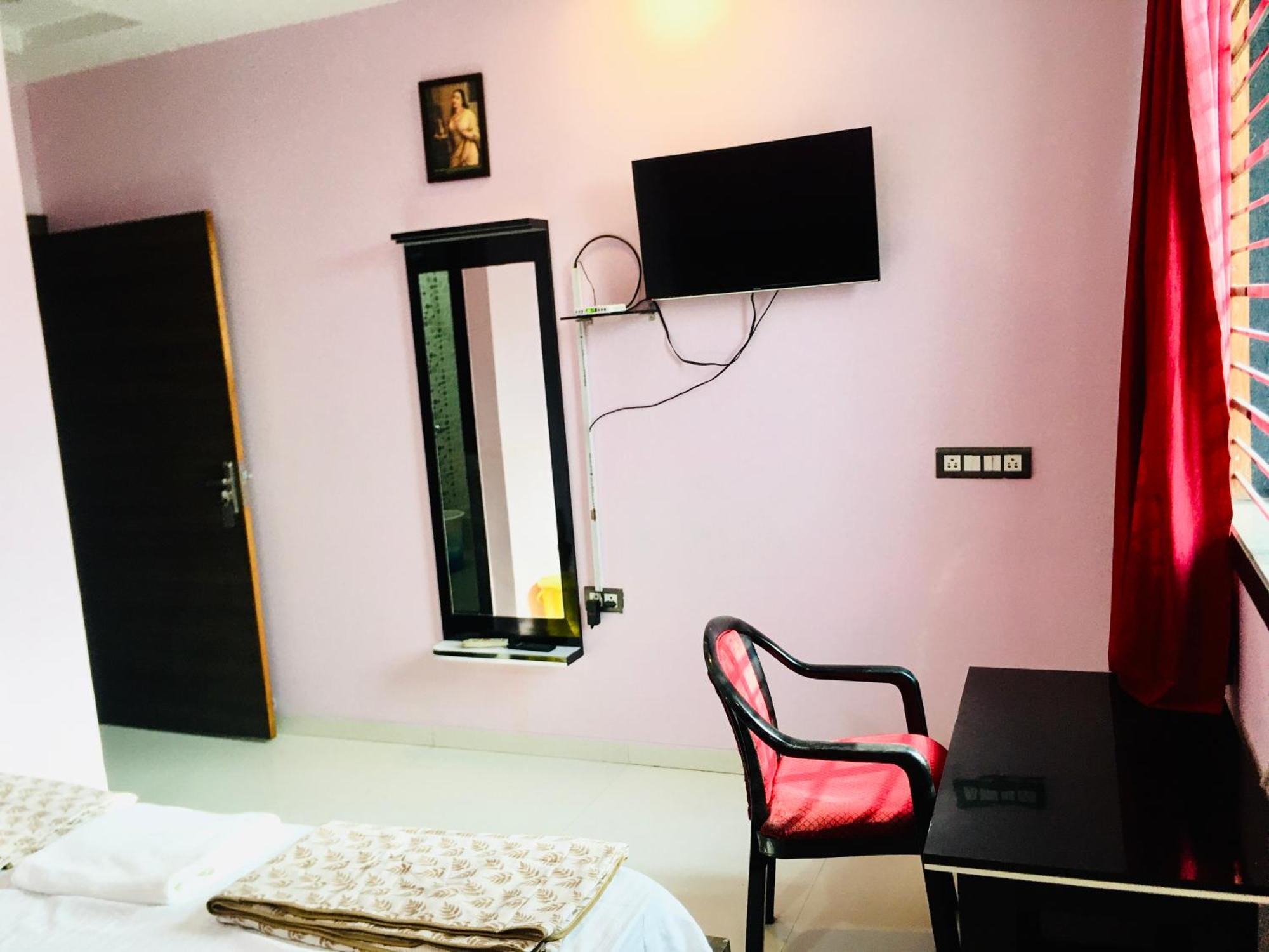 Chanda Palace Guest House Hazaribag Exterior photo