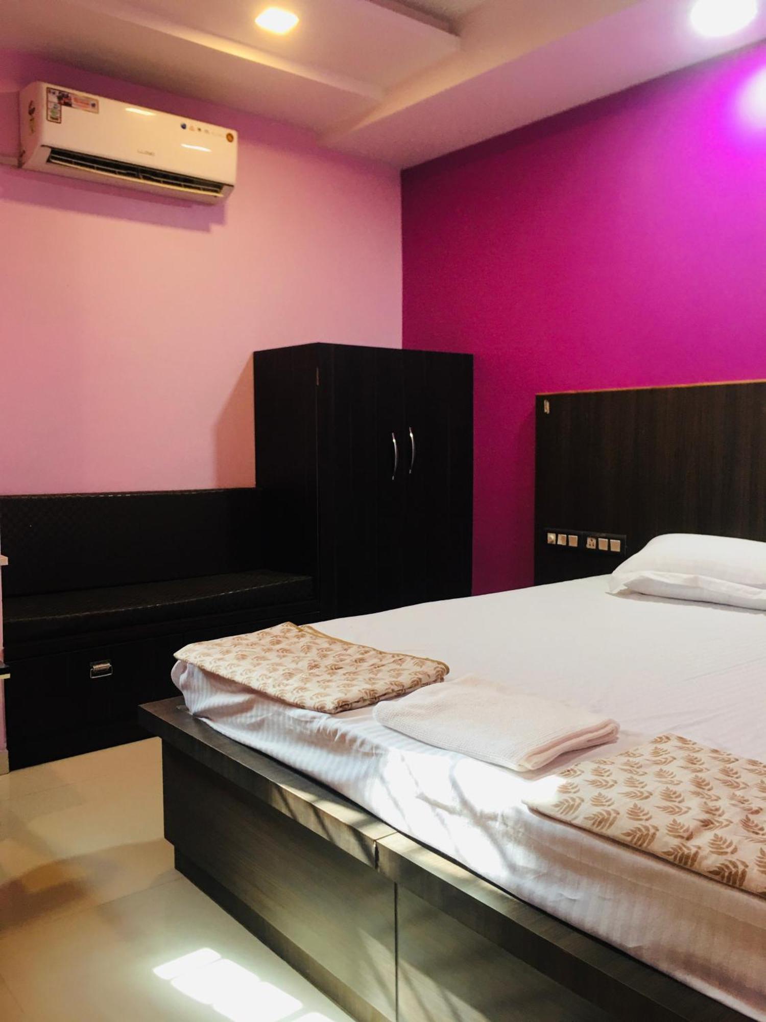 Chanda Palace Guest House Hazaribag Exterior photo