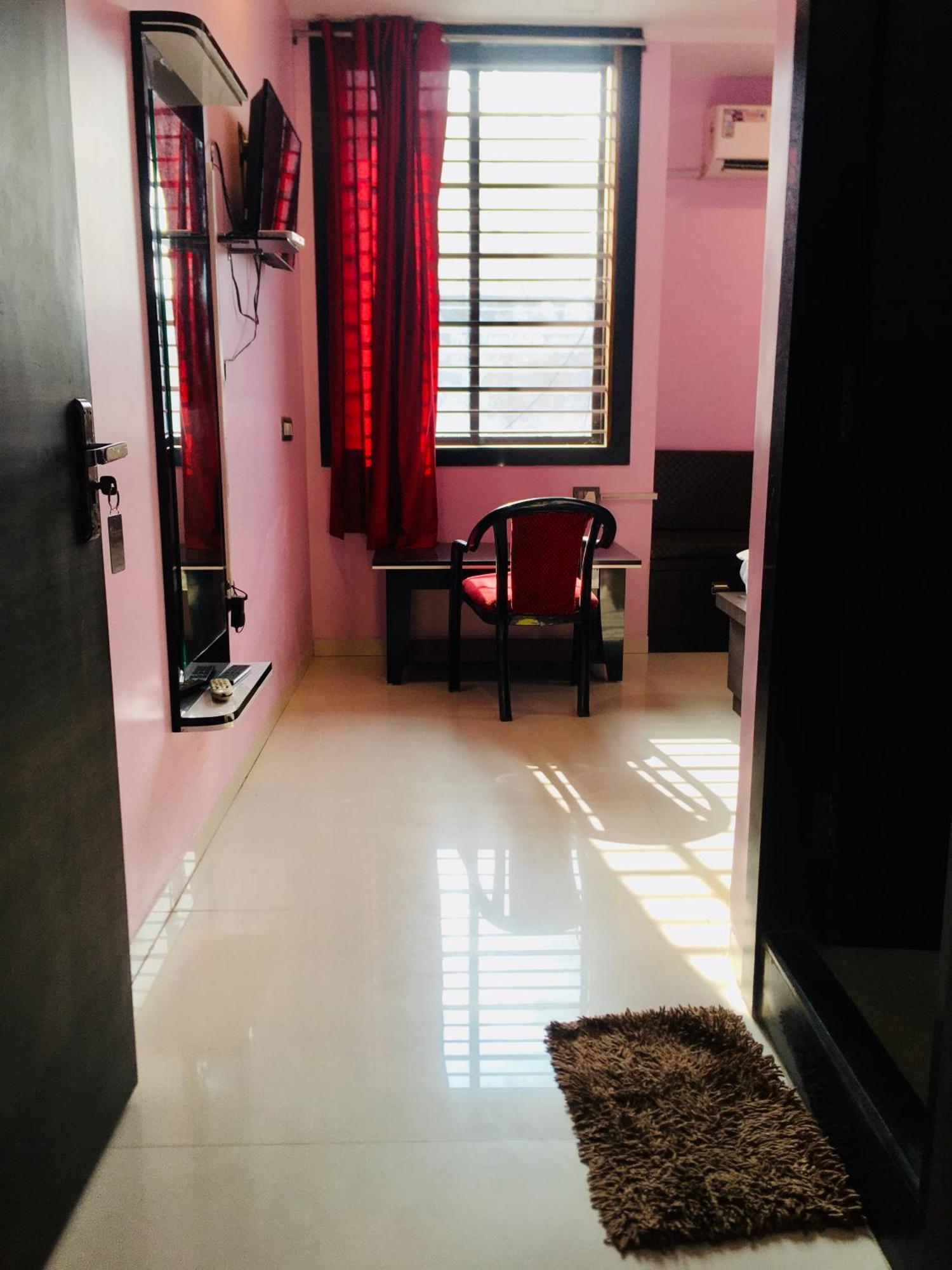 Chanda Palace Guest House Hazaribag Exterior photo